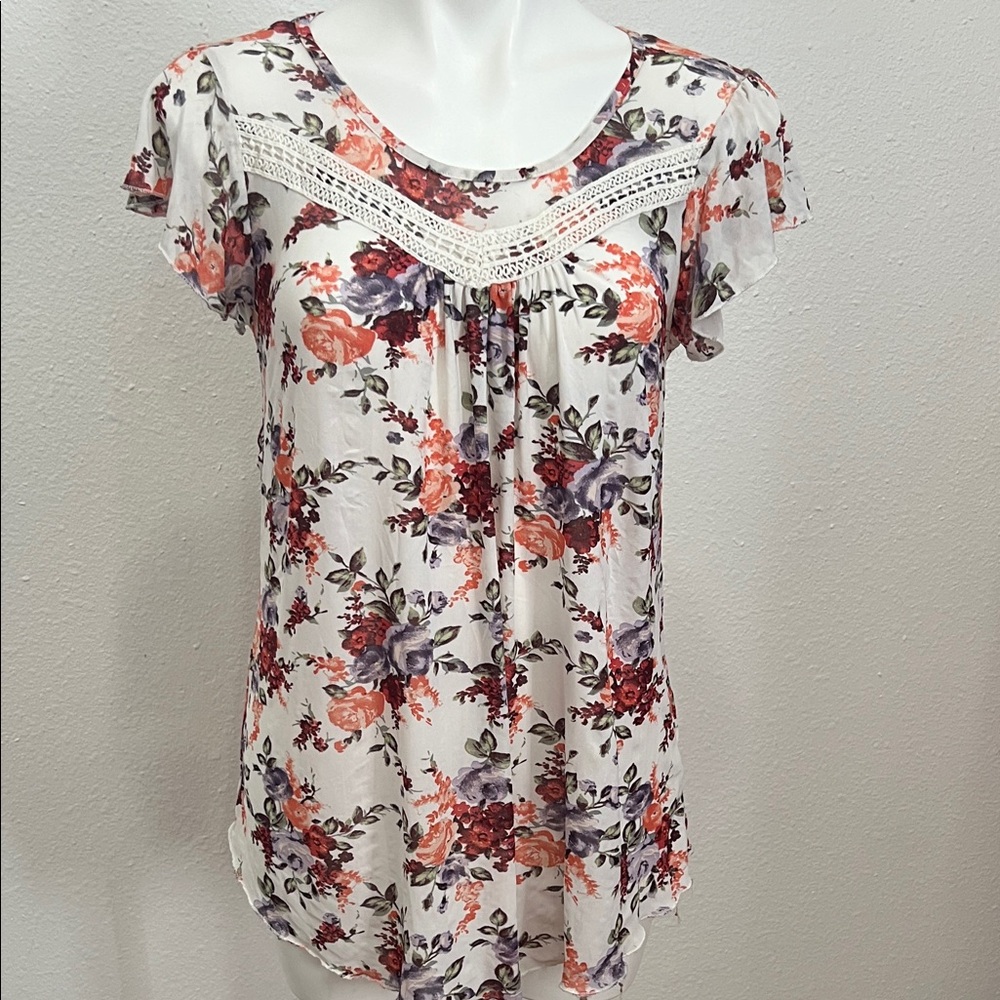 Tutta Bella Floral Maternity Top Sz M
